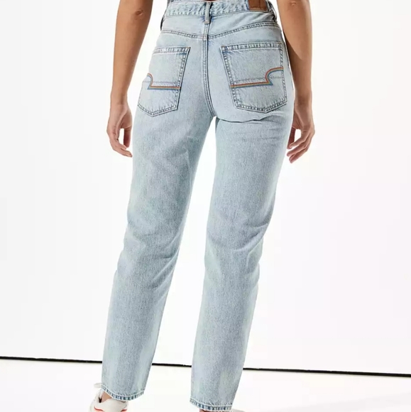 American Eagle Outfitters Denim - American Eagle Plus size Rainbow pocket 90s boyfriend light wash jeans
